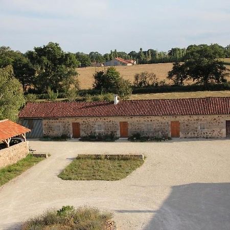 Gite Val Des Pres Villa Millac  Exteriör bild